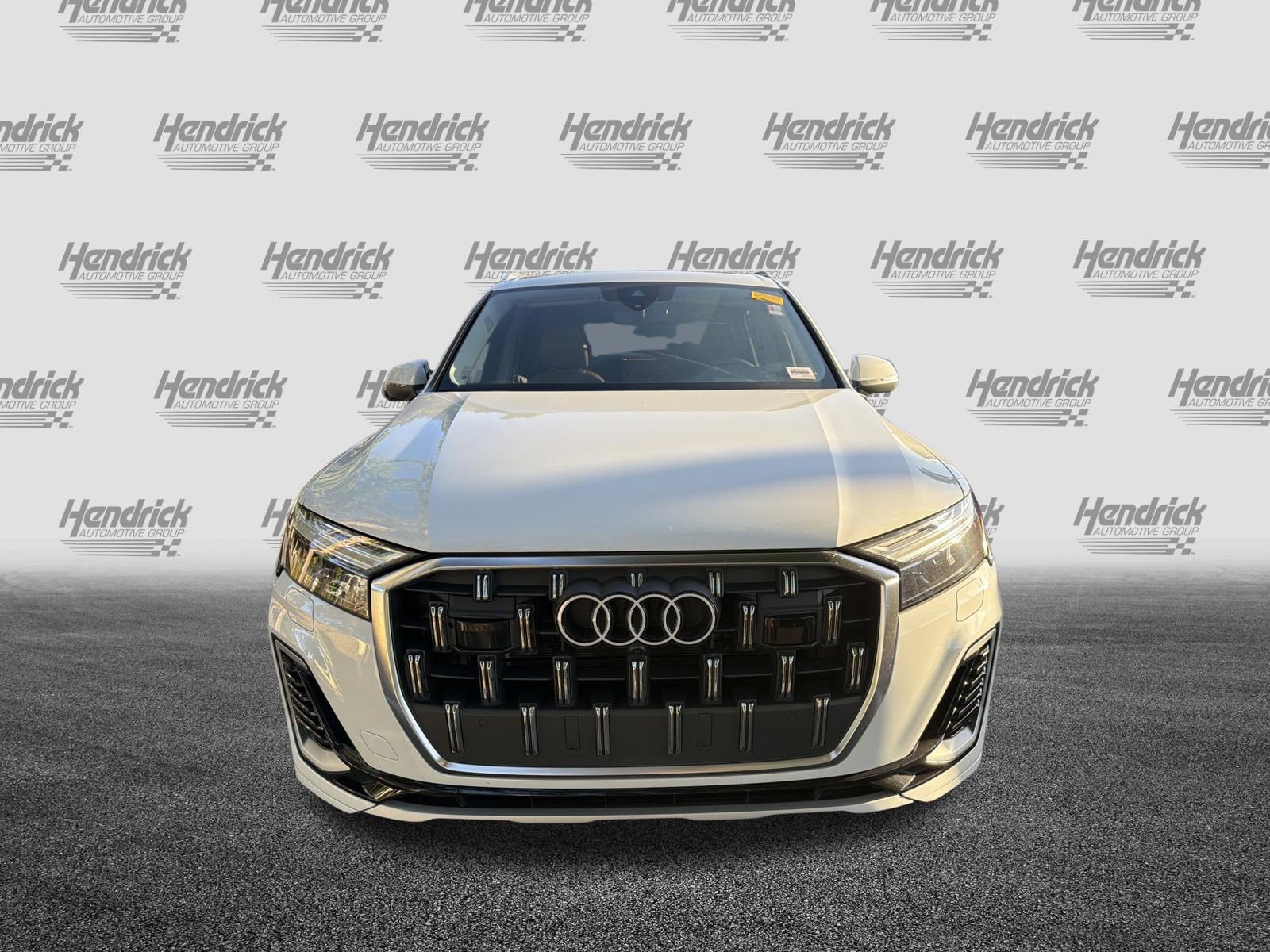 Used 2025 Audi Q7 2.0T Premium Plus AWD/4WD image 3