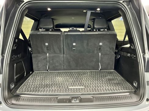 Used 2024 Jeep Wagoneer 4WD image 22