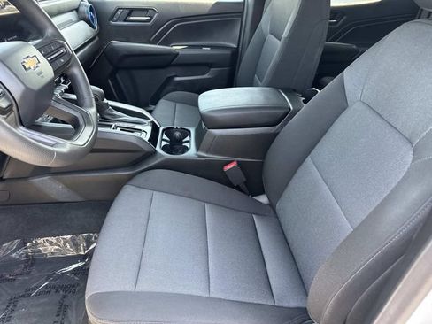 Used 2026 Chevrolet Colorado W/T w/ Advanced Trailering Package RWD image 22