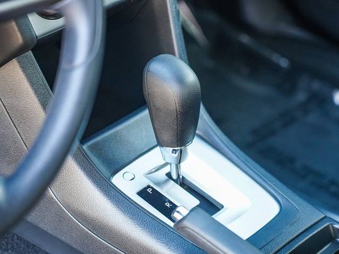 Used 2015 Subaru Crosstrek 2.0i Premium w/ Popular Package #2 image 20