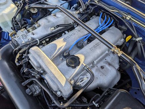 Used 1999 MAZDA MX-5 Miata image 20