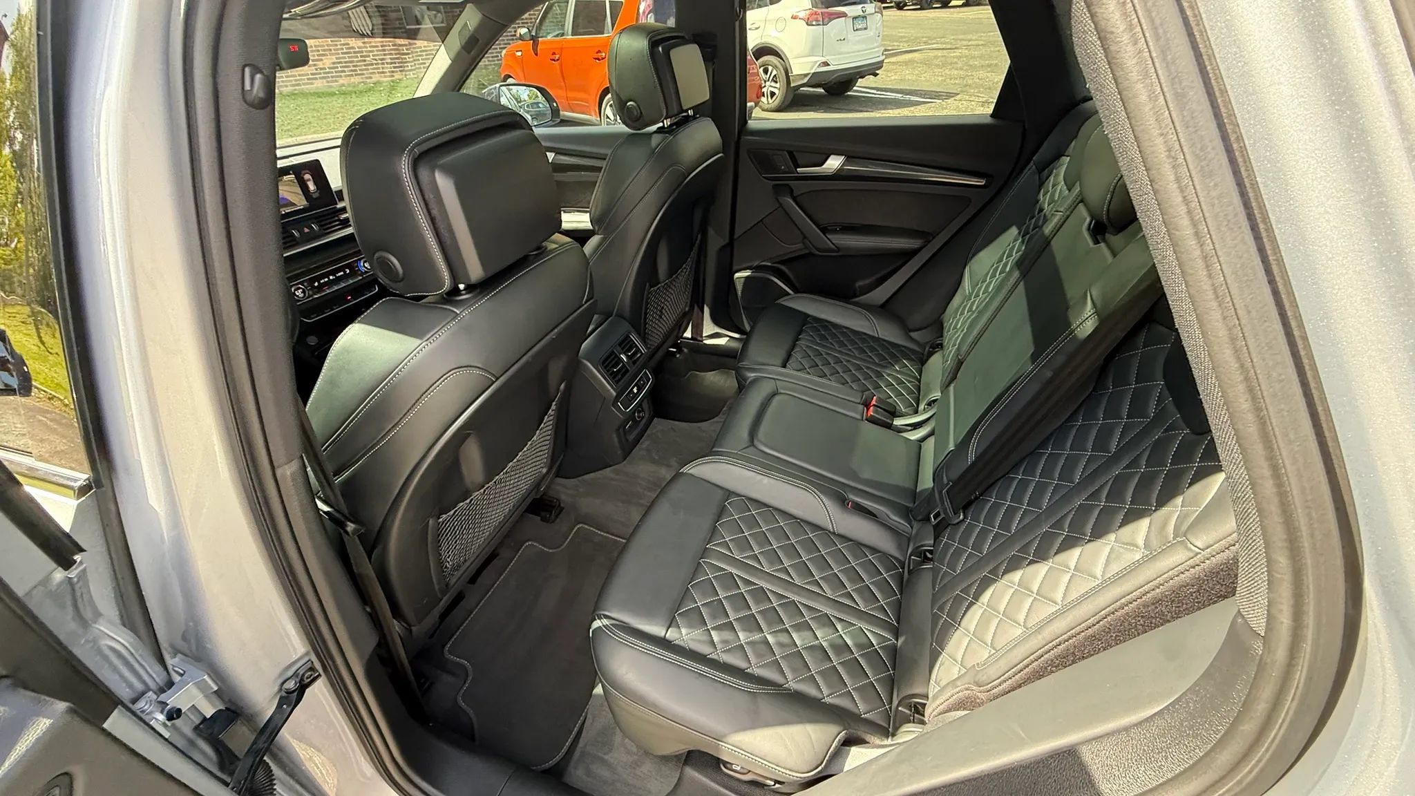 Used 2020 Audi SQ5 Premium Plus AWD/4WD image 37