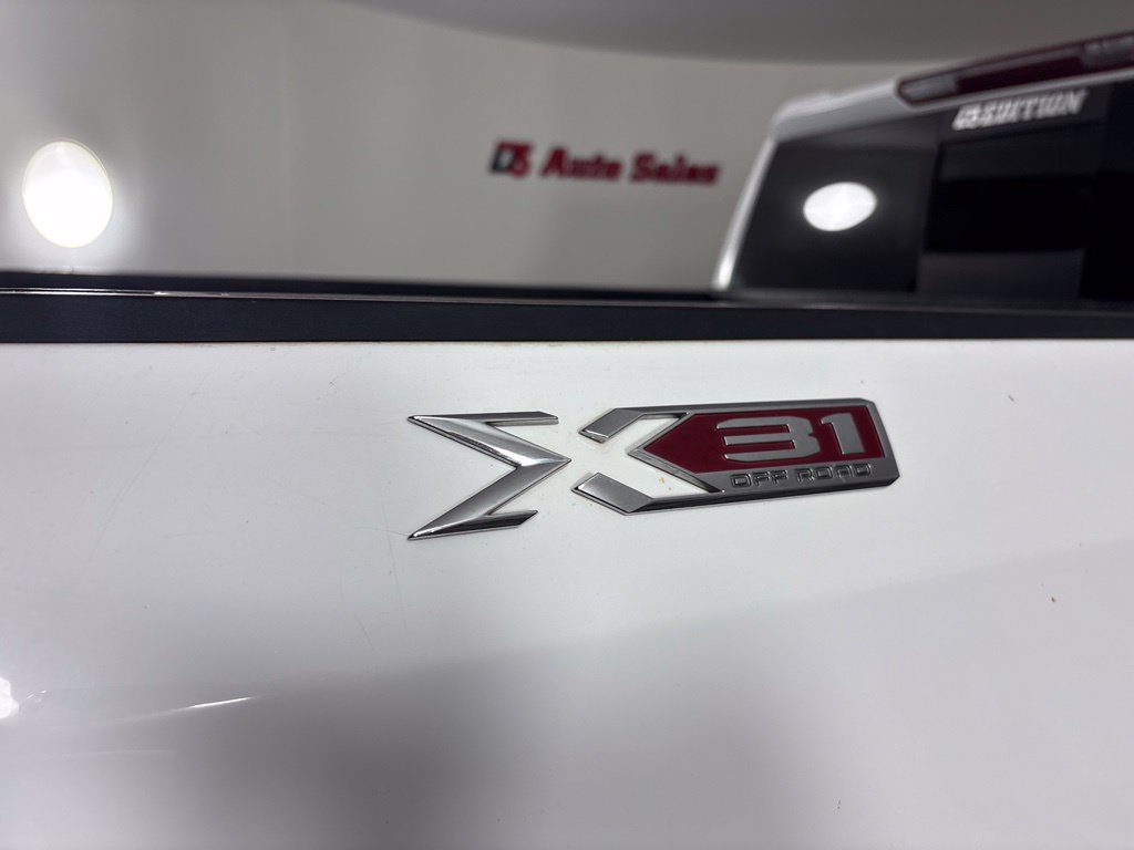 Used 2021 GMC Sierra 1500 SLT AWD/4WD image 14
