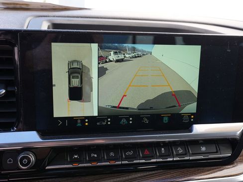 Used 2023 Chevrolet Silverado 1500 RST image 34