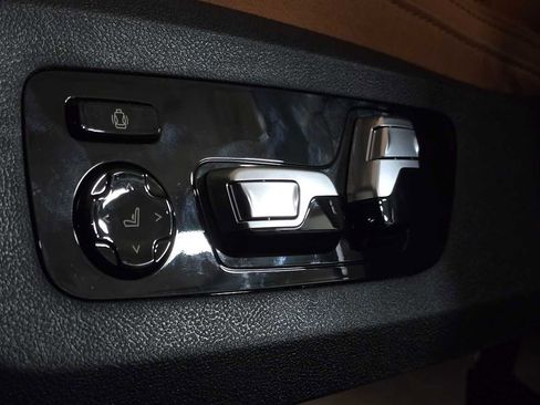 New 2027 BMW X7 xDrive40i AWD/4WD image 27