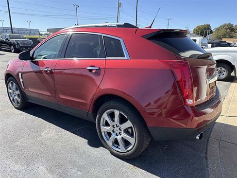 Used 2010 Cadillac SRX Premium image 6