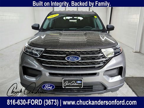 Used 2021 Ford Explorer XLT image 8