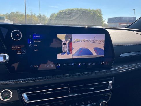 New 2026 Chevrolet Traverse High Country image 6