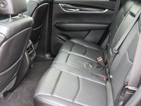 Used 2020 Cadillac XT5 Premium Luxury image 15