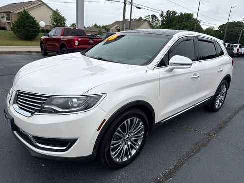 Used 2016 Lincoln MKX Reserve FWD image 29