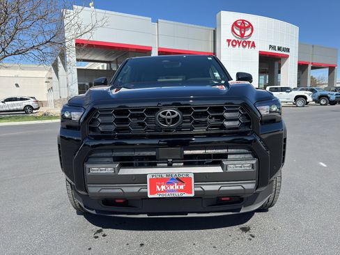New 2026 Toyota 4Runner TRD Off-Road Premium AWD/4WD image 6