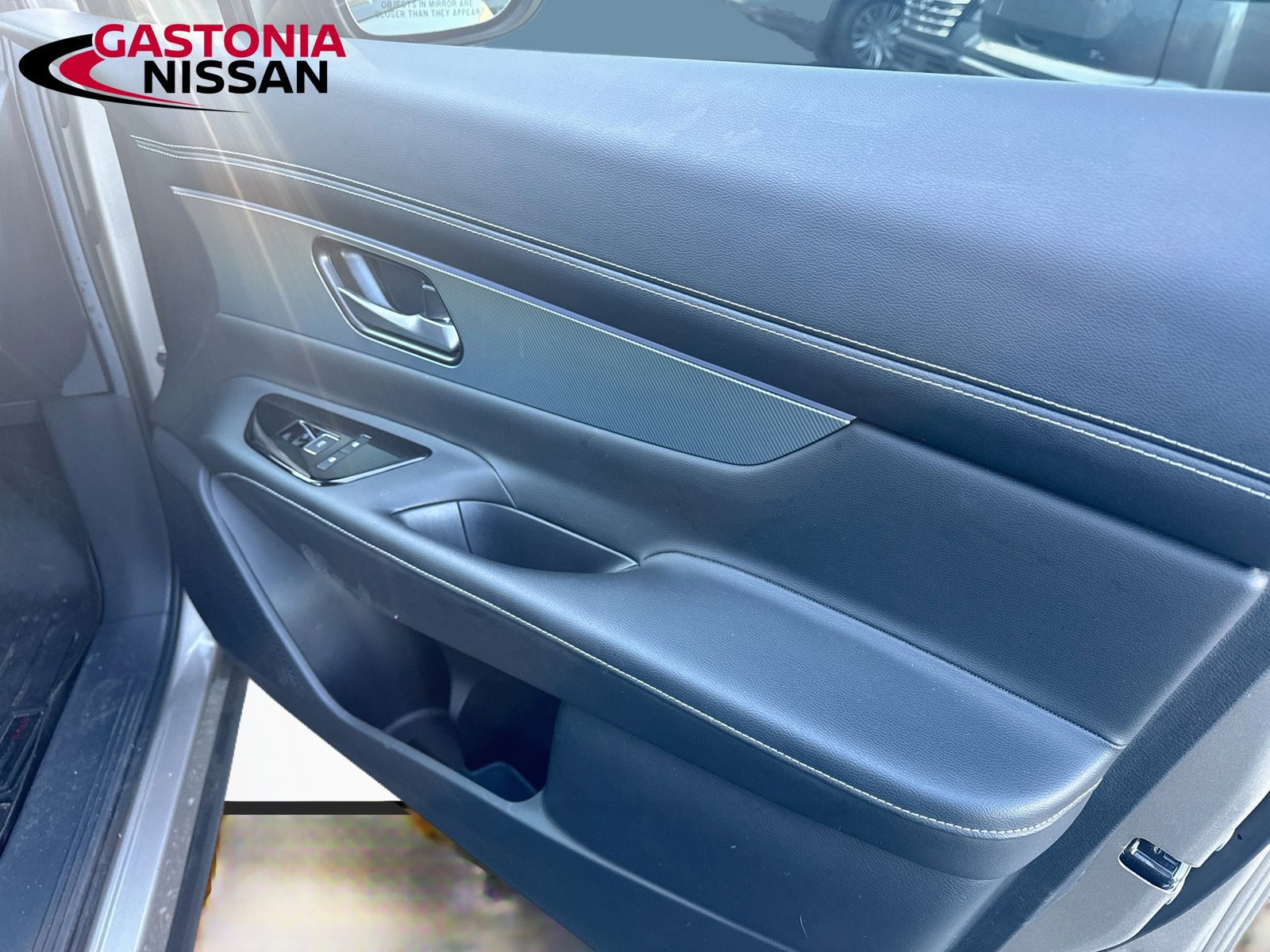 Used 2025 Nissan Murano SL AWD/4WD image 35