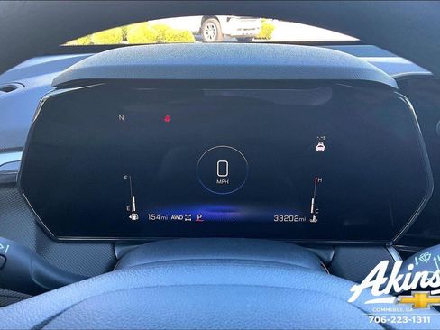 Used 2025 Chevrolet TrailBlazer LT image 11