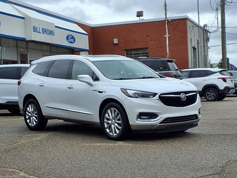 Used 2018 Buick Enclave Premium w/ Experience Buick Package AWD/4WD image 1