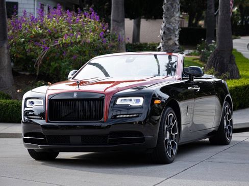 Used 2019 Rolls-Royce Dawn image 15