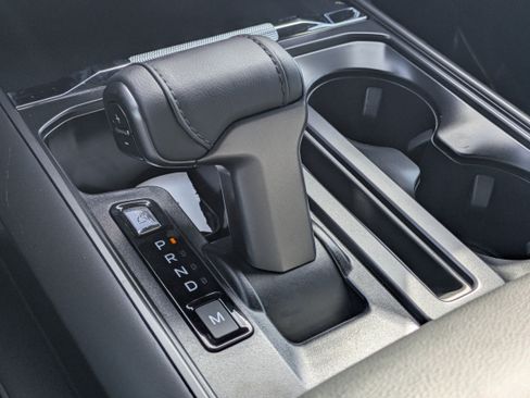 New 2025 Ford F150 Lariat w/ Equipment Group 501A Mid image 31