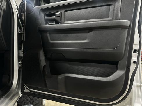 Used 2018 RAM 3500 Tradesman w/ Chrome Appearance Group image 6