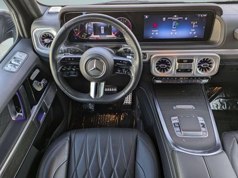 Used 2025 Mercedes-Benz G 550 image 27