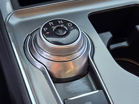 Used 2024 Ford Edge Titanium image 25