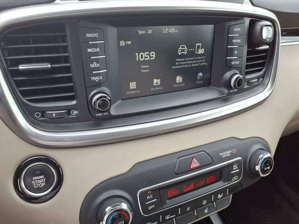 Used 2020 Kia Sorento S FWD image 22