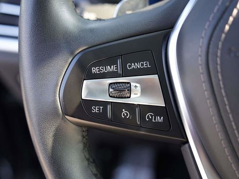 Certified 2022 BMW X5 xDrive45e w/ Executive Package image 16