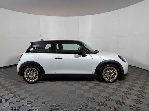 Used 2025 MINI Cooper S image 7