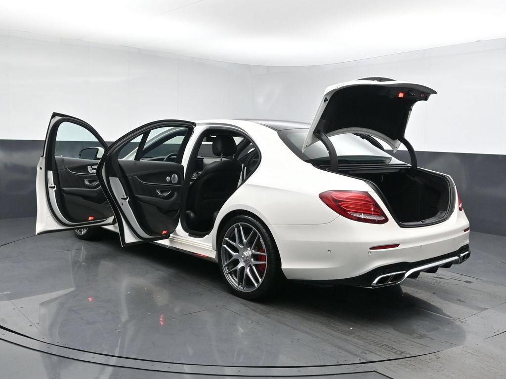 Used 2018 Mercedes-Benz E 63 AMG S image 28