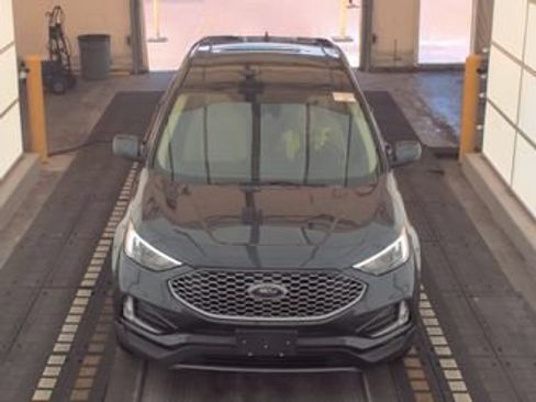 Used 2023 Ford Edge SEL w/ Convenience Package AWD/4WD image 2