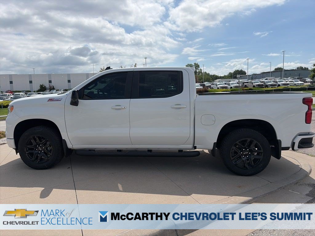 New 2026 Chevrolet Silverado 1500 RST w/ Z71 Off-Road Package AWD/4WD image 5