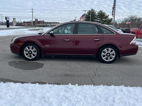 Used 2008 Mercury Sable Premier image 2
