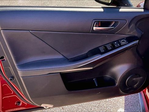 Used 2025 Lexus IS 300 w/ Comfort Package RWD image 24
