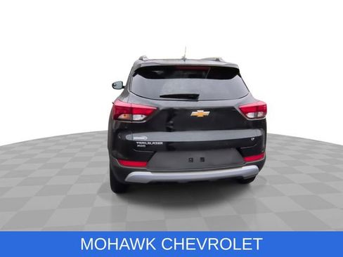 Certified 2025 Chevrolet TrailBlazer LT AWD/4WD image 8