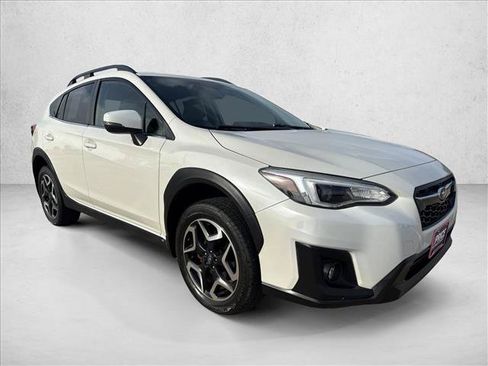 Used 2020 Subaru Crosstrek 2.0i Limited w/ Moonroof Package w/Navigation AWD/4WD image 3