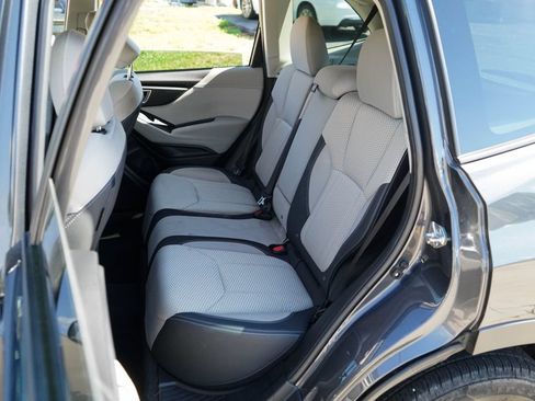 Used 2023 Subaru Forester Premium AWD/4WD image 9
