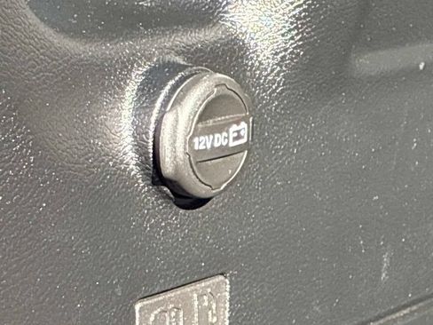 Used 2021 Jeep Wrangler Unlimited Sahara w/ Cold Weather Group AWD/4WD image 14