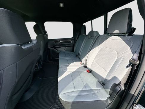 New 2026 RAM 1500 4x4 Crew Cab image 17