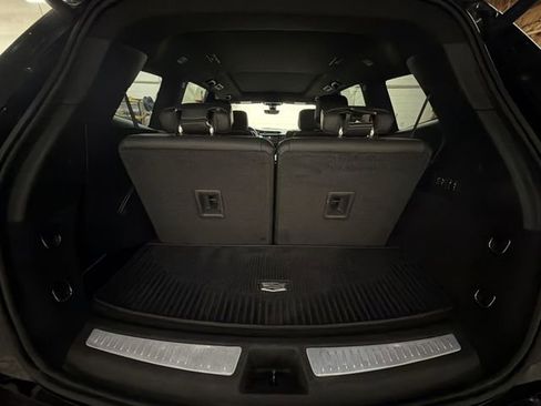 Certified 2024 Cadillac XT6 Sport w/ LPO, Red Accent Package image 28