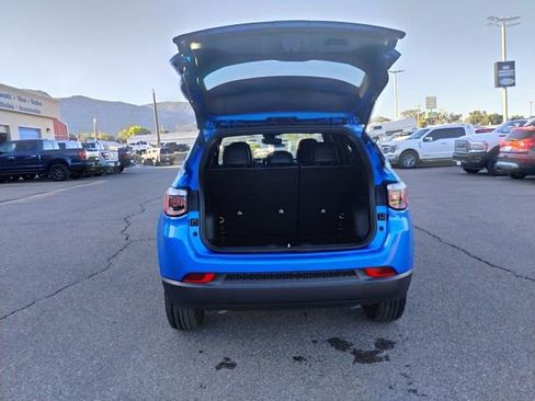 New 2026 Jeep Compass Latitude image 14