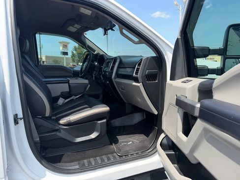 Used 2018 Ford F250 XLT AWD/4WD image 10