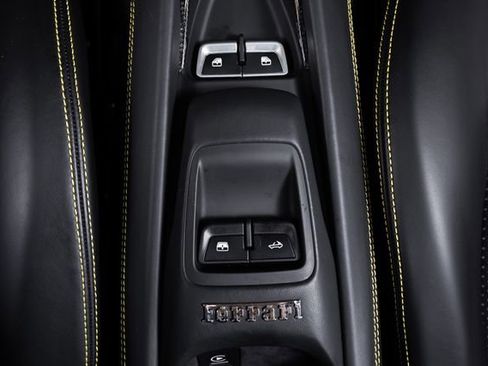 Certified 2021 Ferrari F8 Tributo image 45