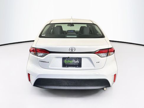 Used 2026 Toyota Corolla LE FWD image 7