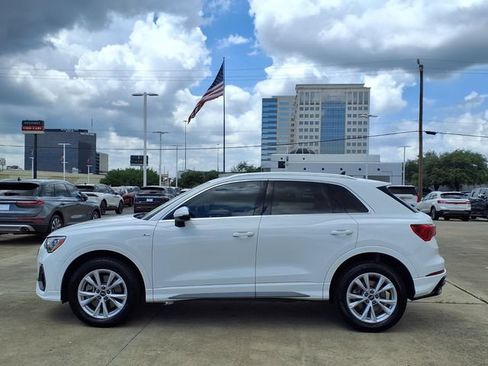 Used 2022 Audi Q3 2.0T Premium w/ Convenience Package AWD/4WD image 24