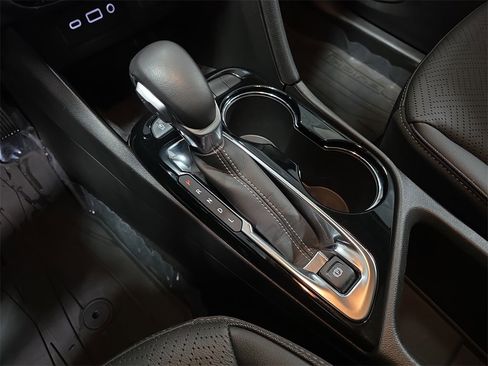 Used 2023 Buick Encore GX Essence w/ Experience Buick Package image 21