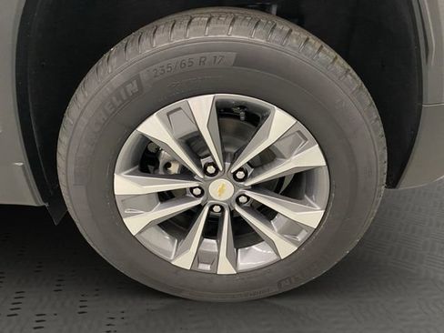 New 2026 Chevrolet Equinox LT w/ Safety and Technology Package AWD/4WD image 39