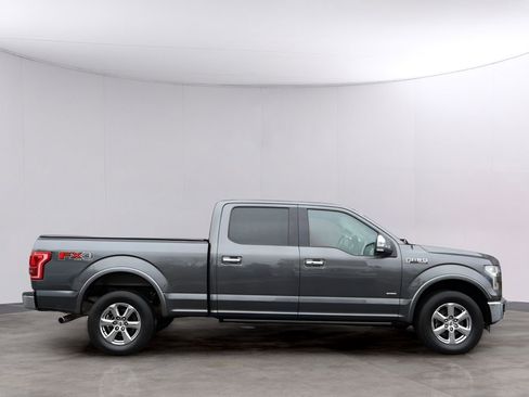 Used 2016 Ford F150 Lariat w/ Equipment Group 502A Luxury AWD/4WD image 4