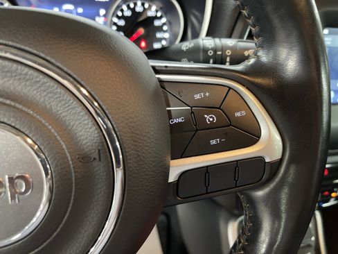 Used 2021 Jeep Compass Latitude w/ Convenience Group image 18