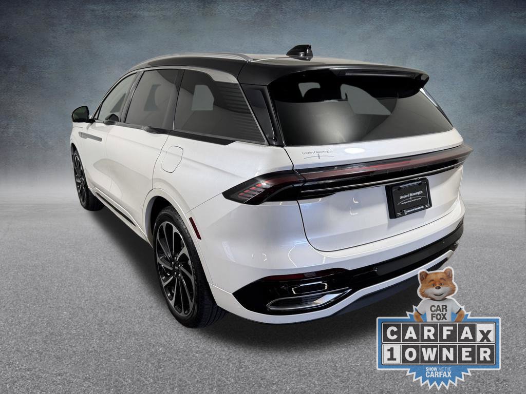 Used 2025 Lincoln Nautilus Black Label AWD/4WD image 5