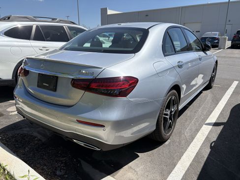 Used 2021 Mercedes-Benz E 350 4MATIC Sedan image 8