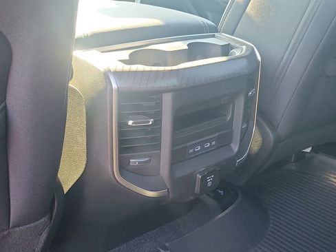 New 2026 RAM 1500 4x4 Crew Cab image 25