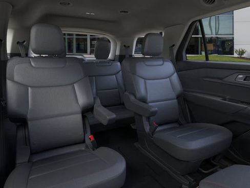 New 2026 Ford Explorer Active w/ Active Comfort Package image 11